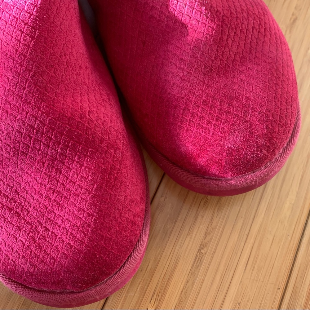 UGG Bailey Bow Boots Pink Snakeskin - Picture 10 of 12